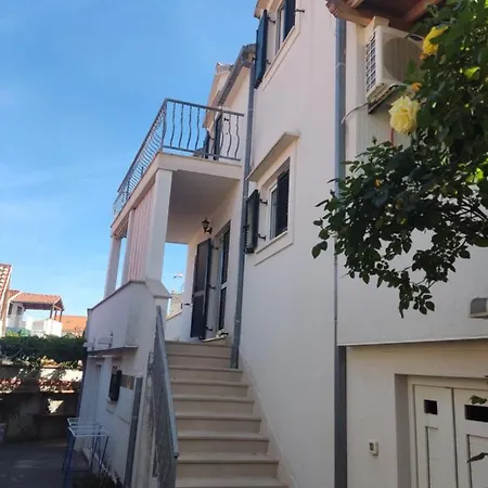 Apartman Ivo Διαμέρισμα *