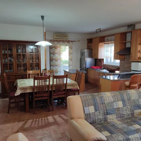 Apartman Ivo Διαμέρισμα Supetar