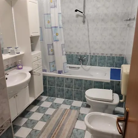 Apartman Ivo דירה